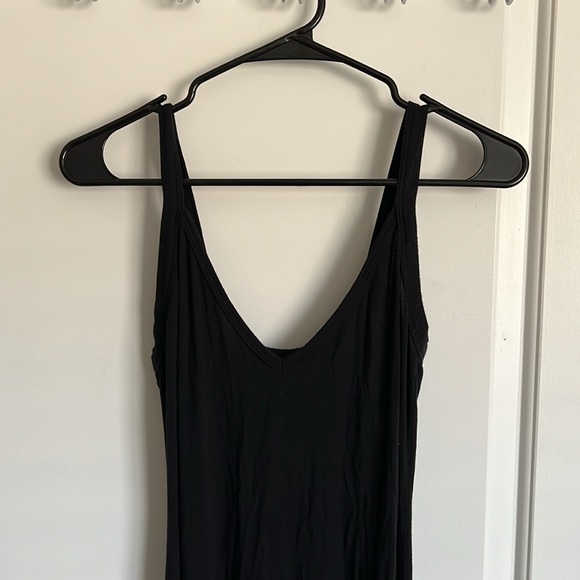 V-Cut Cami Black Maxi Dress - Picture 2 of 2
